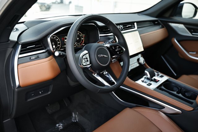 New 2026 Jaguar F-PACE R-Dynamic S image 20