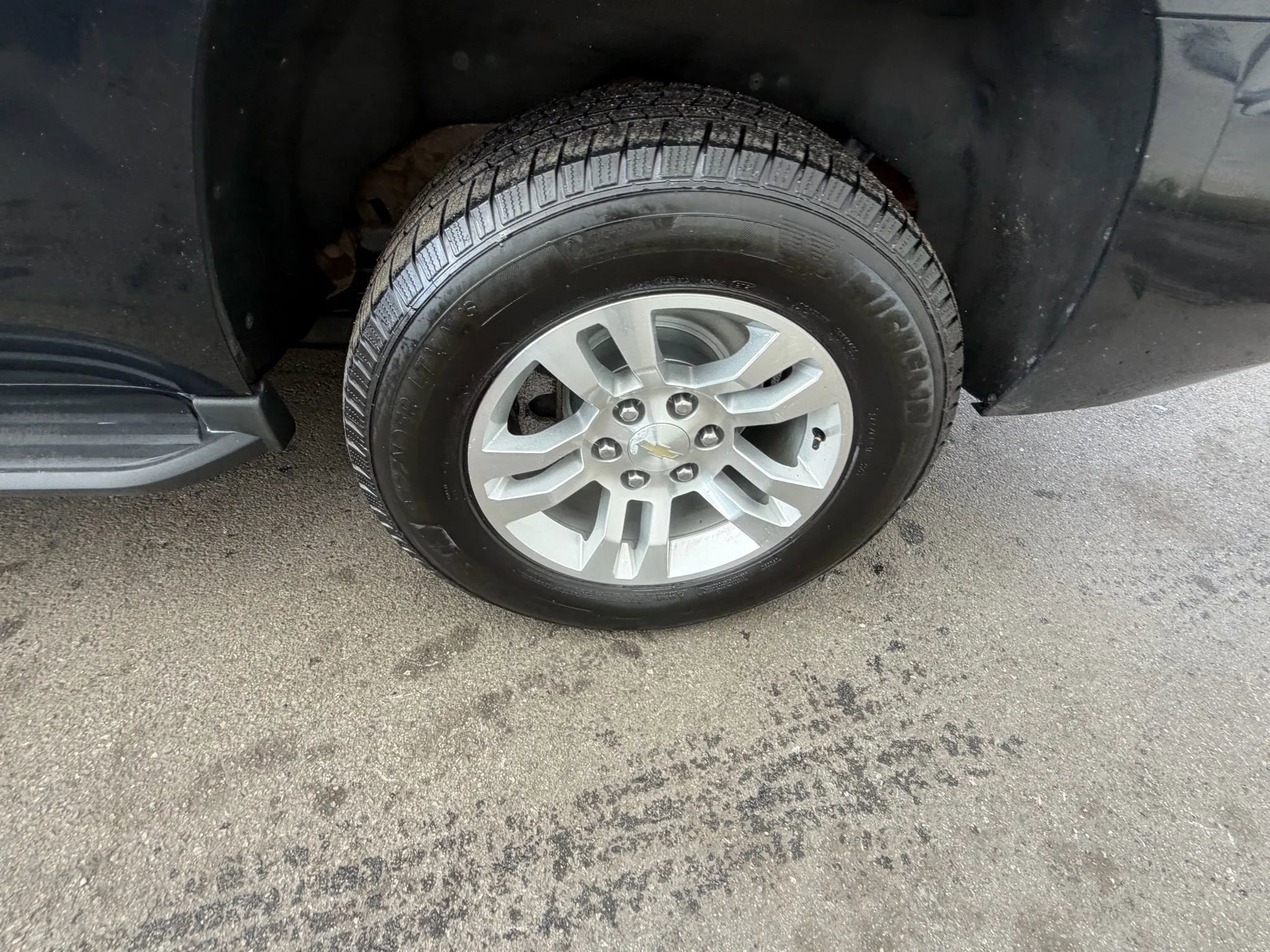 Used 2017 Chevrolet Tahoe LT image 9