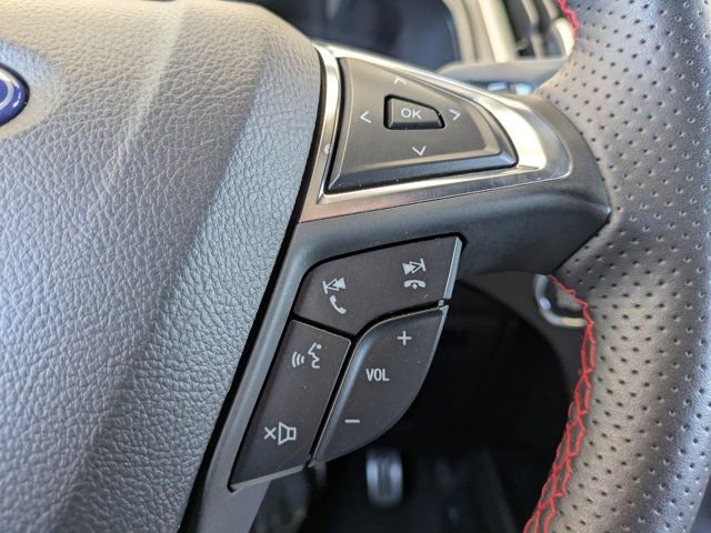 Certified 2024 Ford Edge ST-Line image 24