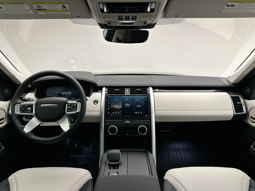 New 2026 Land Rover Discovery S AWD/4WD image 16