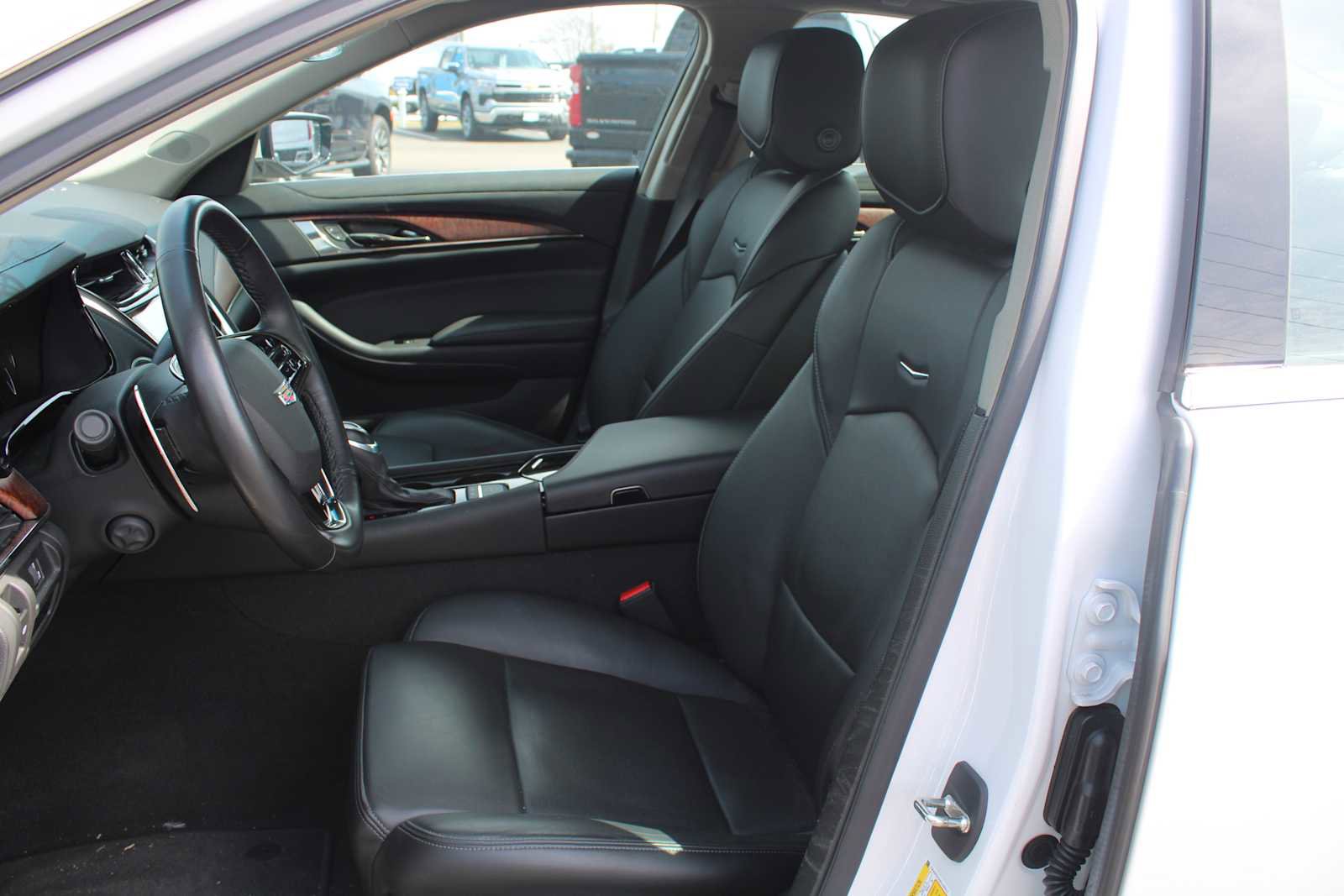 Used 2019 Cadillac CTS Luxury image 5