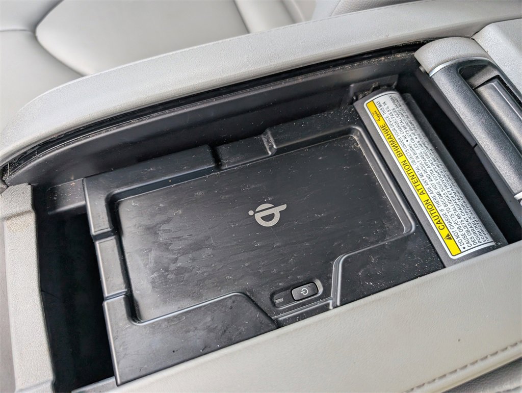 Used 2021 Toyota Highlander XLE image 19