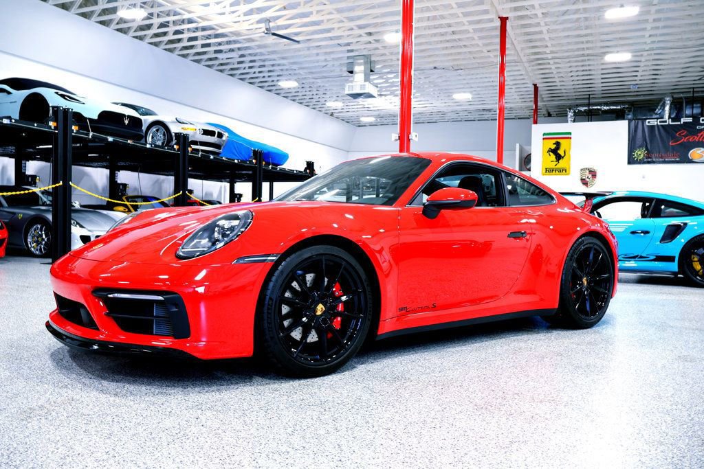 Used 2024 Porsche 911 Carrera S image 2
