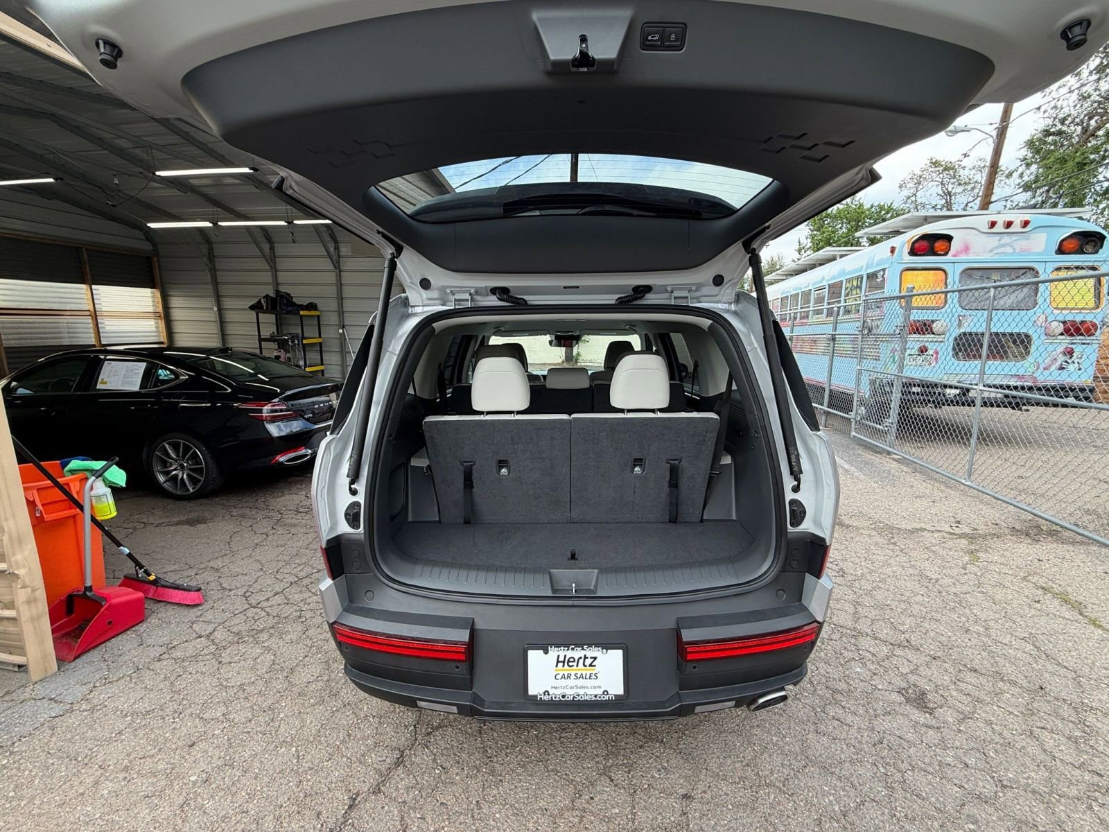 Used 2025 Hyundai Santa Fe SEL AWD/4WD image 33