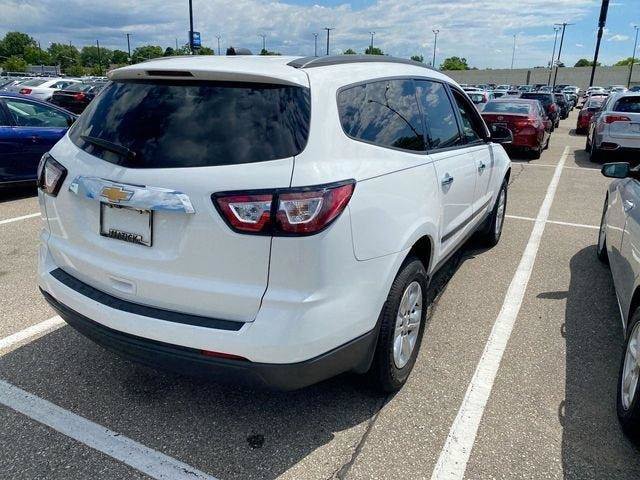 Used 2017 Chevrolet Traverse LS FWD image 11