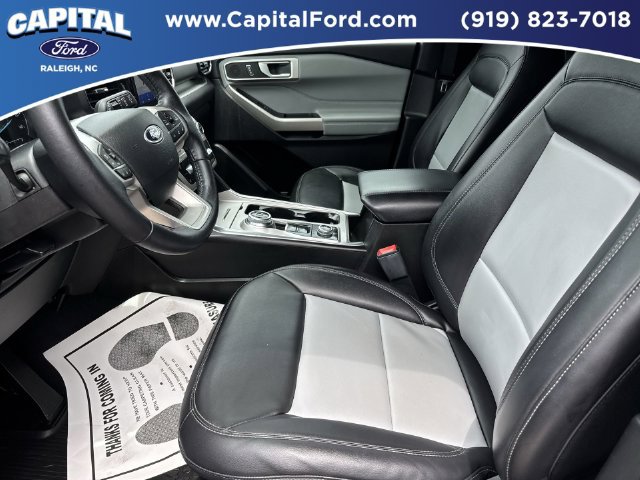 Certified 2023 Ford Explorer XLT w/ Equipment Group 202A AWD/4WD image 19