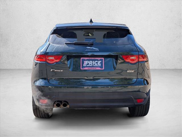Used 2017 Jaguar F-PACE Premium image 6