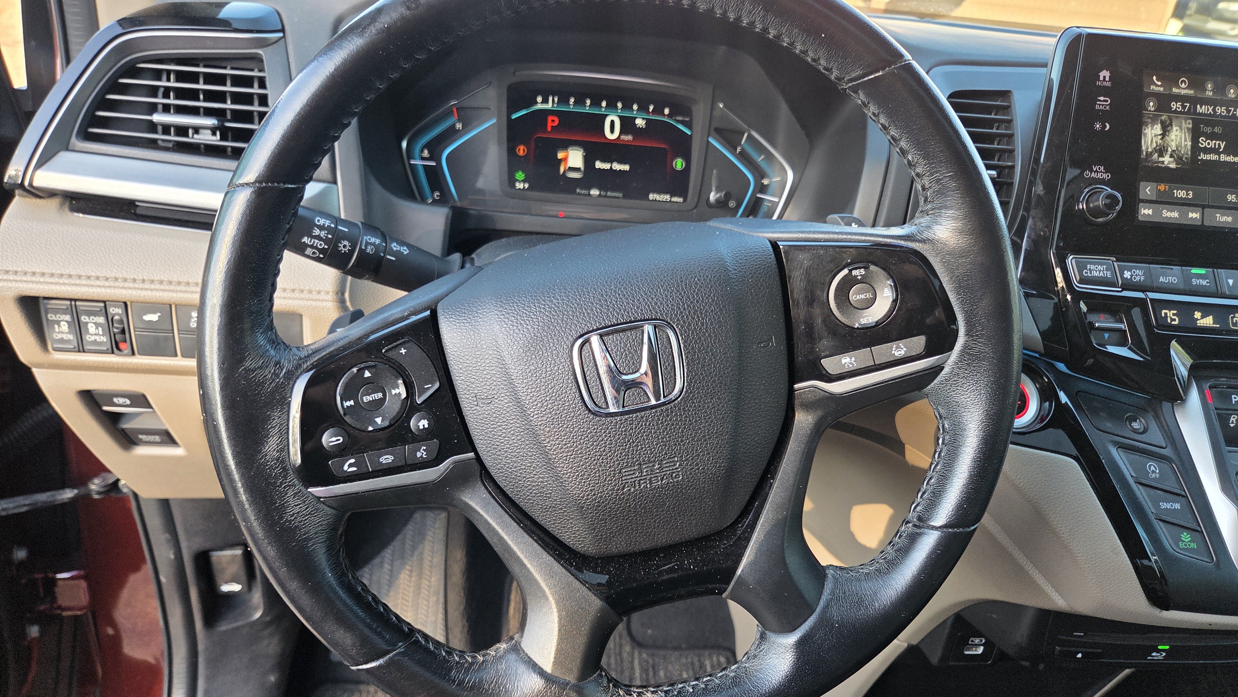 Used 2021 Honda Odyssey Touring image 6