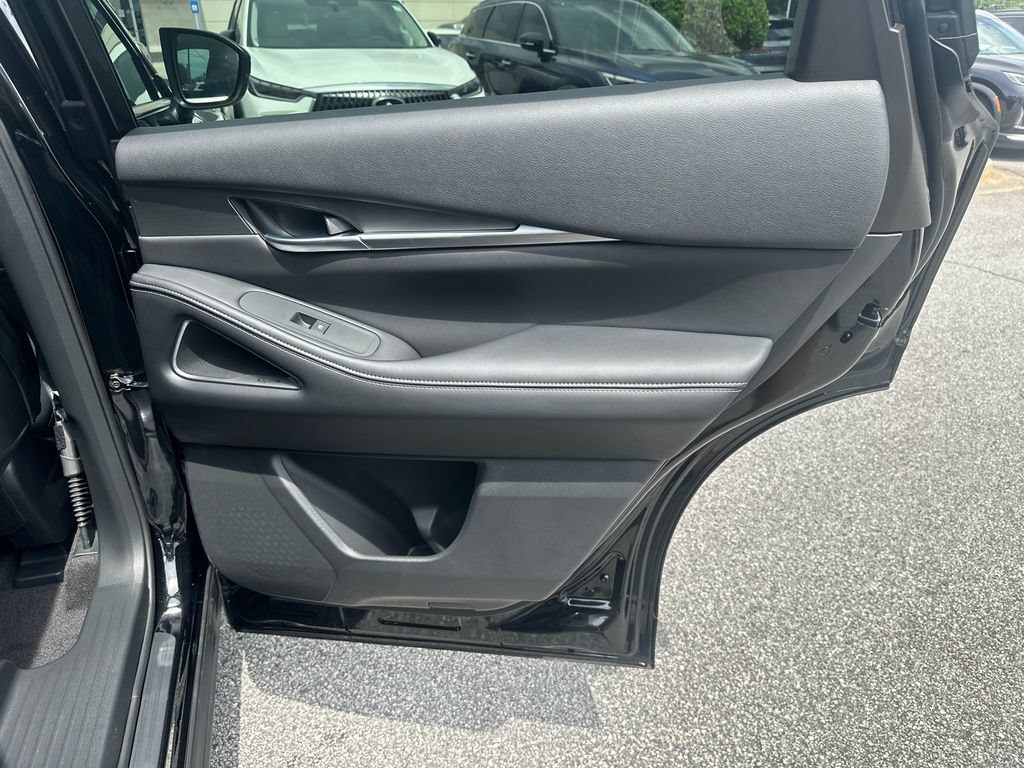 New 2027 INFINITI QX60 Luxe w/ Cargo Package FWD image 14