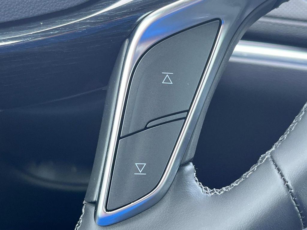 New 2025 Cadillac XT5 Premium Luxury w/ Technology Package image 32