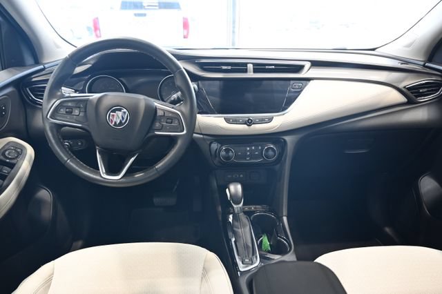 Used 2023 Buick Encore GX Preferred FWD image 12