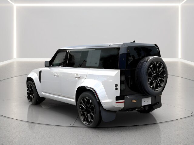 New 2026 Land Rover Defender 110 OCTA AWD/4WD image 20