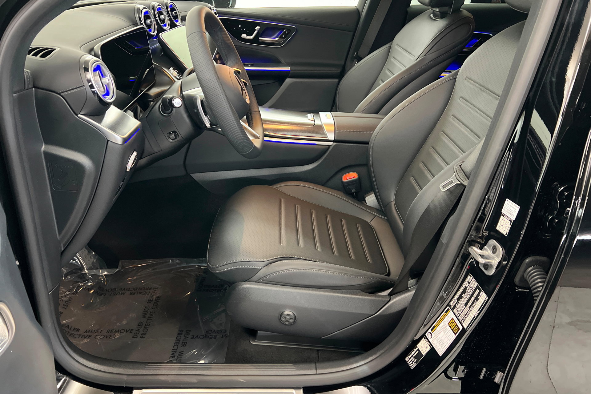 New 2026 Mercedes-Benz GLC 300 4MATIC image 17