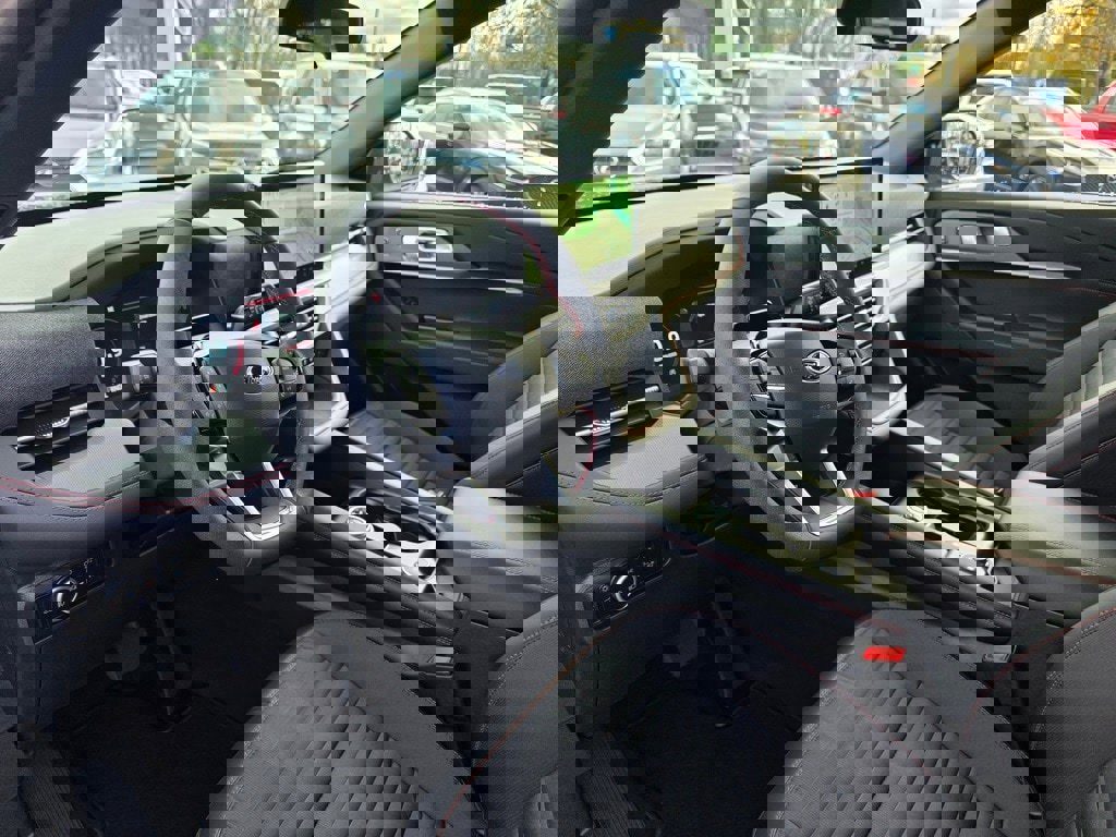 New 2026 Ford Explorer ST-Line w/ ST-Line Street Pack image 11