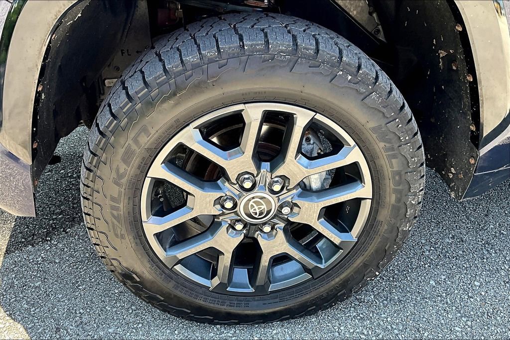 Used 2023 Toyota Tundra Platinum image 12