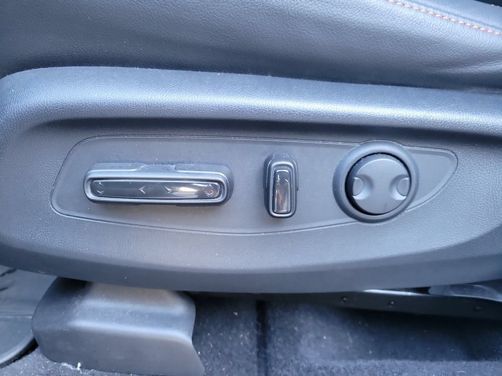 Certified 2025 Honda CR-V Sport Touring image 25