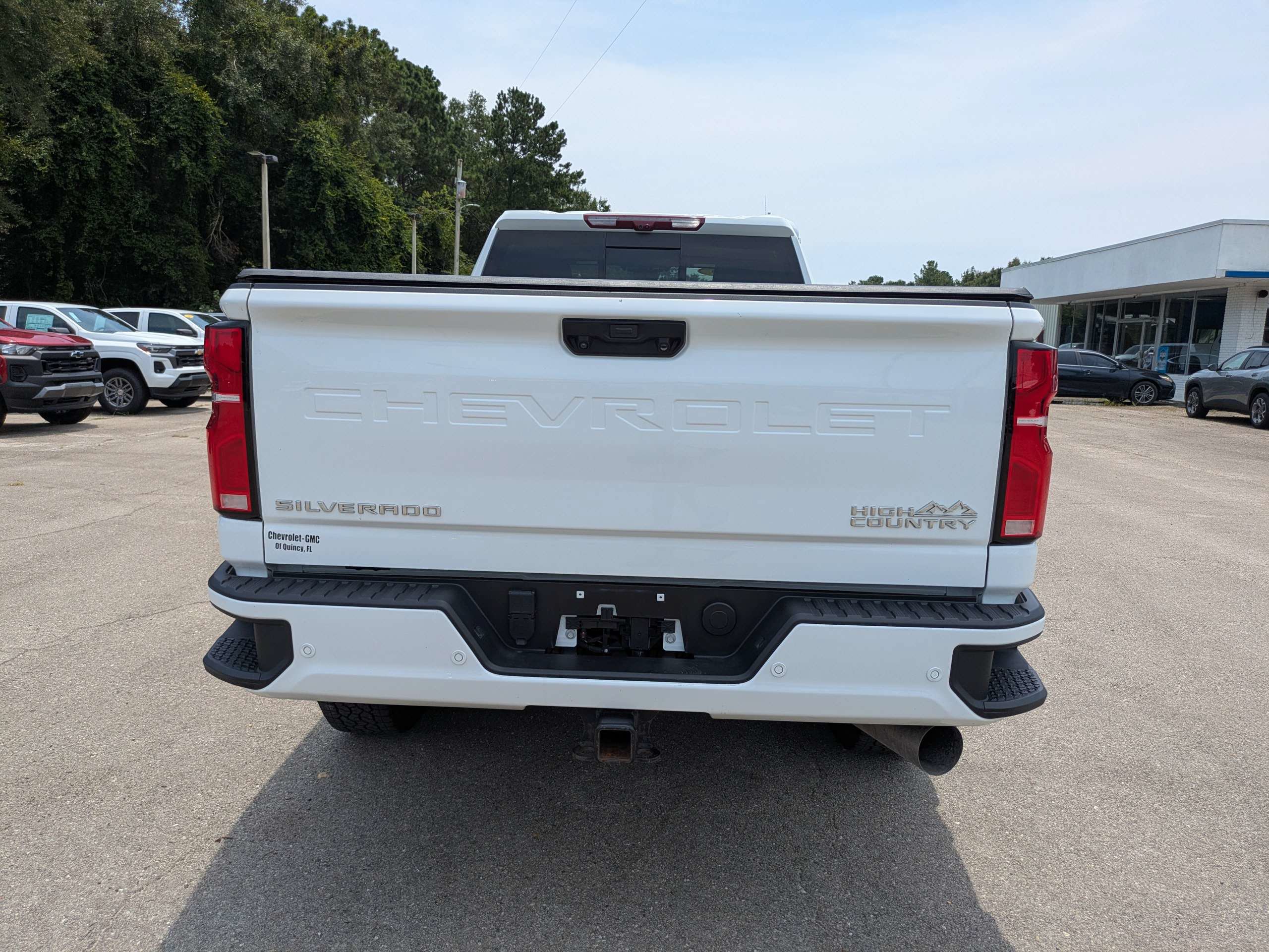 Used 2025 Chevrolet Silverado 3500 High Country w/ High Country Premium Package AWD/4WD image 5
