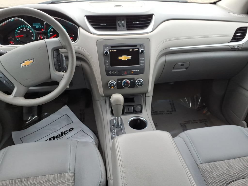 Used 2017 Chevrolet Traverse LS FWD image 10
