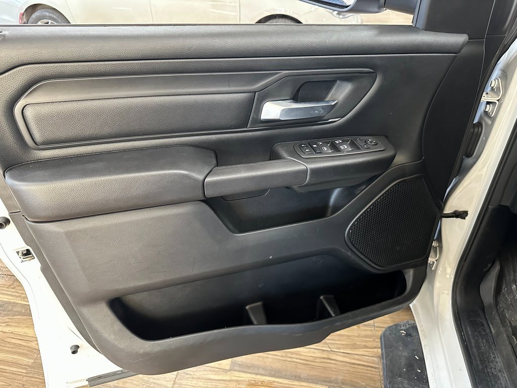 Certified 2022 RAM 1500 Tradesman w/ Trailer Tow Group image 10