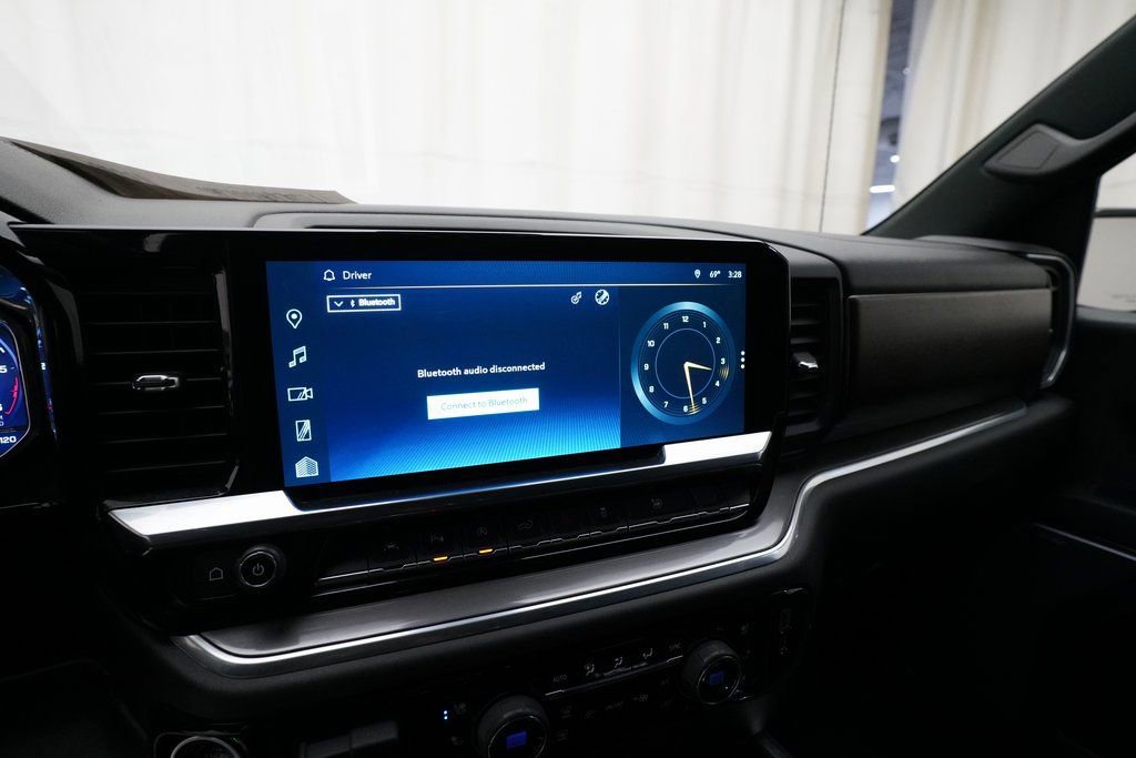 Certified 2023 Chevrolet Silverado 1500 High Country w/ Technology Package image 6