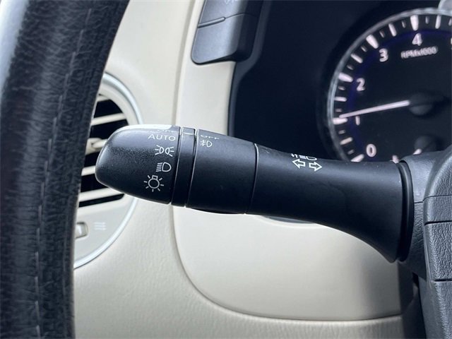 Used 2019 INFINITI QX60 Luxe w/ Essential Package image 32