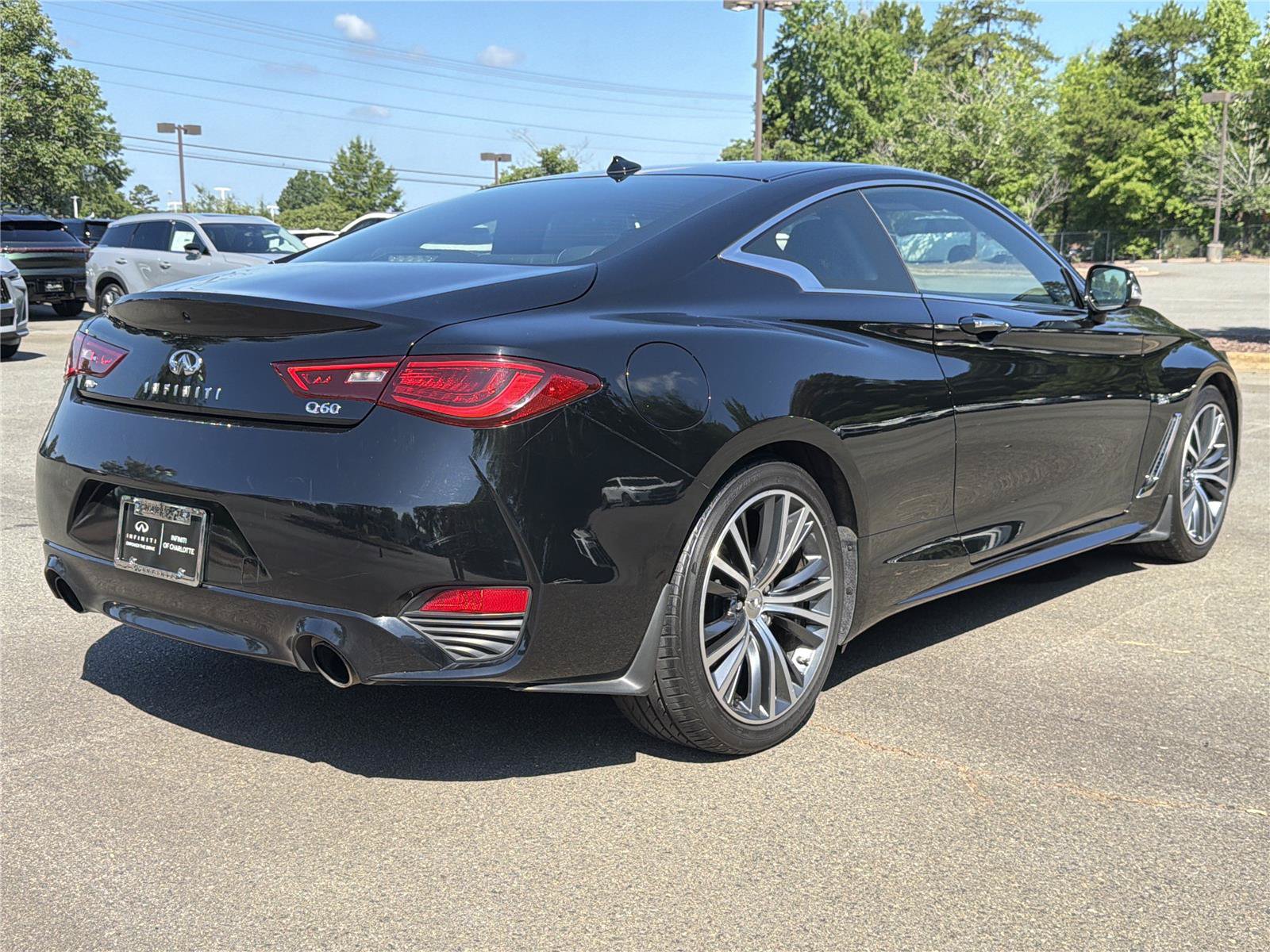 Used 2019 INFINITI Q60 3.0t Luxe w/ Essential Package AWD/4WD image 23