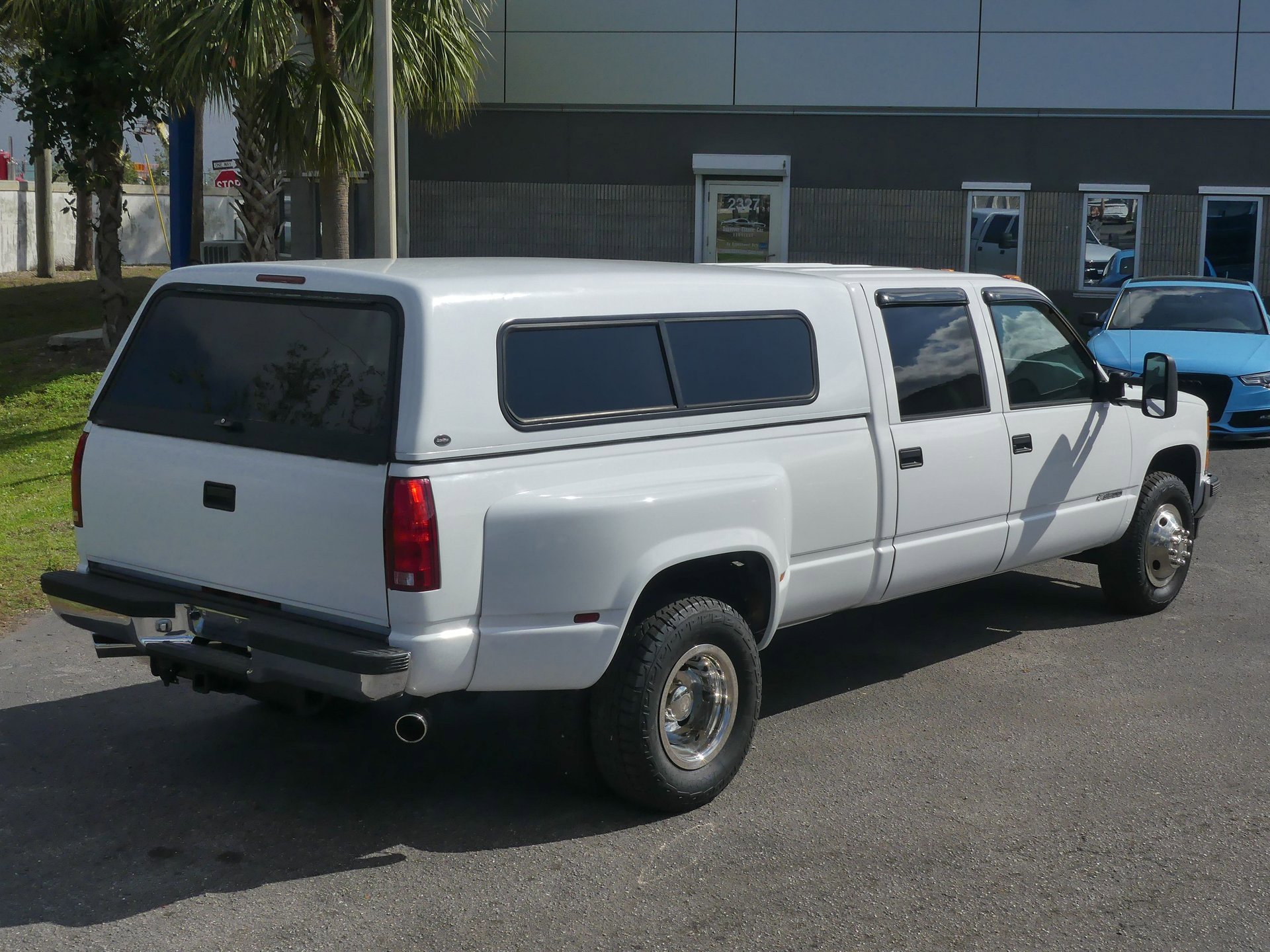 Used 2000 Chevrolet Silverado 3500 2WD Crew Cab image 33