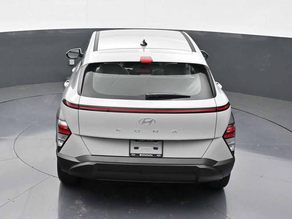 Used 2026 Hyundai Kona SE image 15