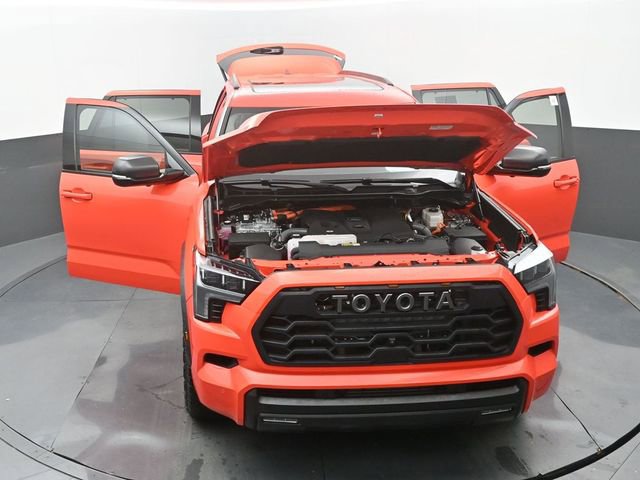Used 2023 Toyota Sequoia TRD Pro AWD/4WD image 38