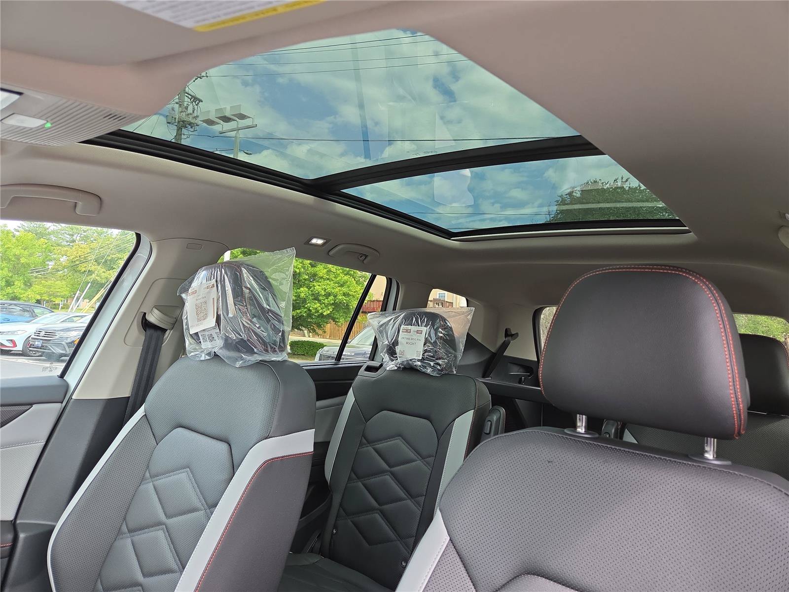New 2026 Volkswagen Atlas Peak Edition AWD/4WD image 21