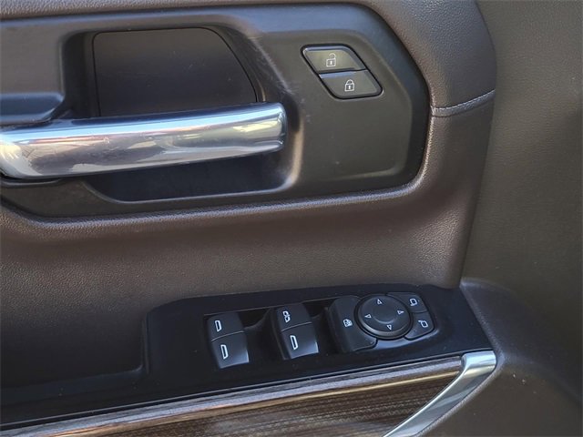 Used 2020 Chevrolet Silverado 1500 LT image 16