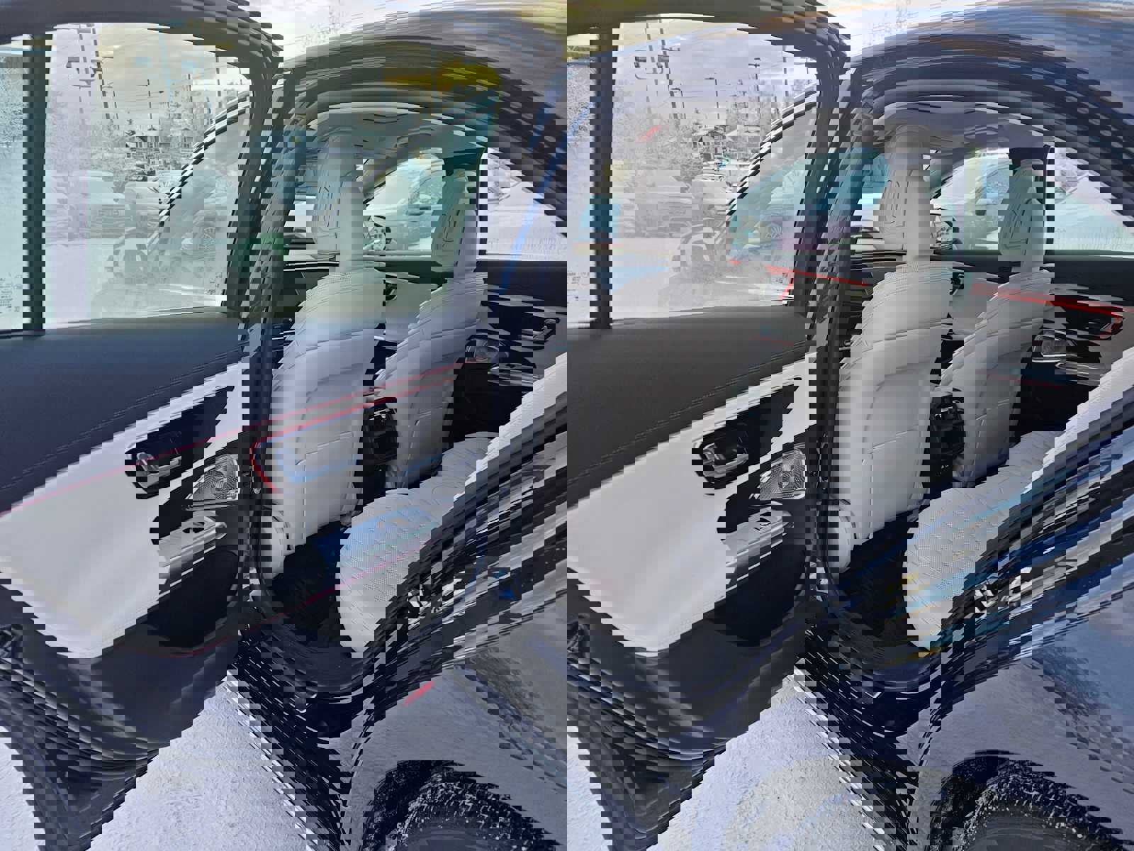 Used 2025 Mercedes-Benz E 450 4MATIC Sedan image 16