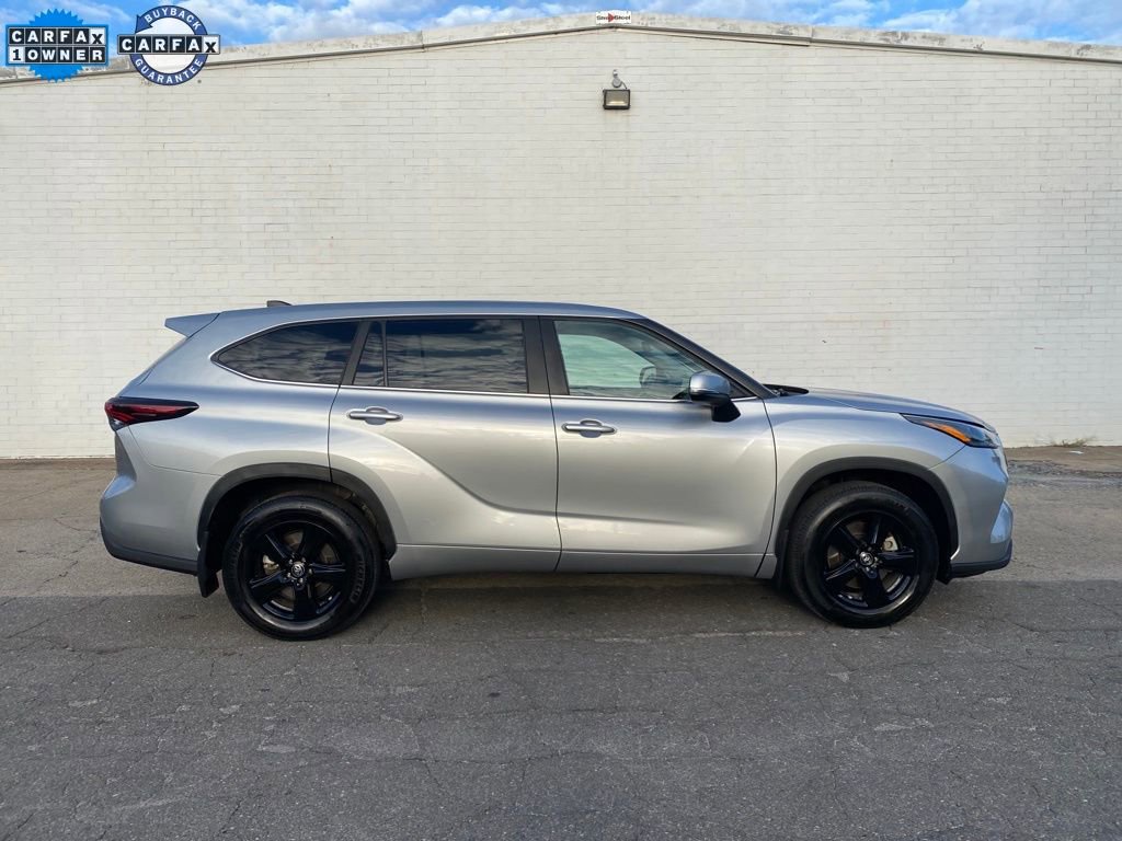 Used 2024 Toyota Highlander LE