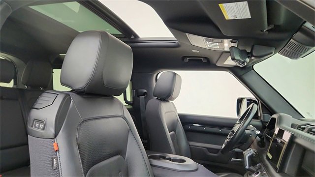 Used 2022 Land Rover Defender 90 X image 20