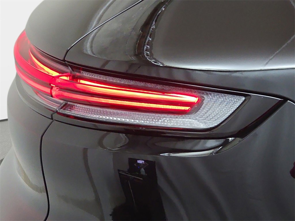 Used 2024 Porsche Cayenne image 35