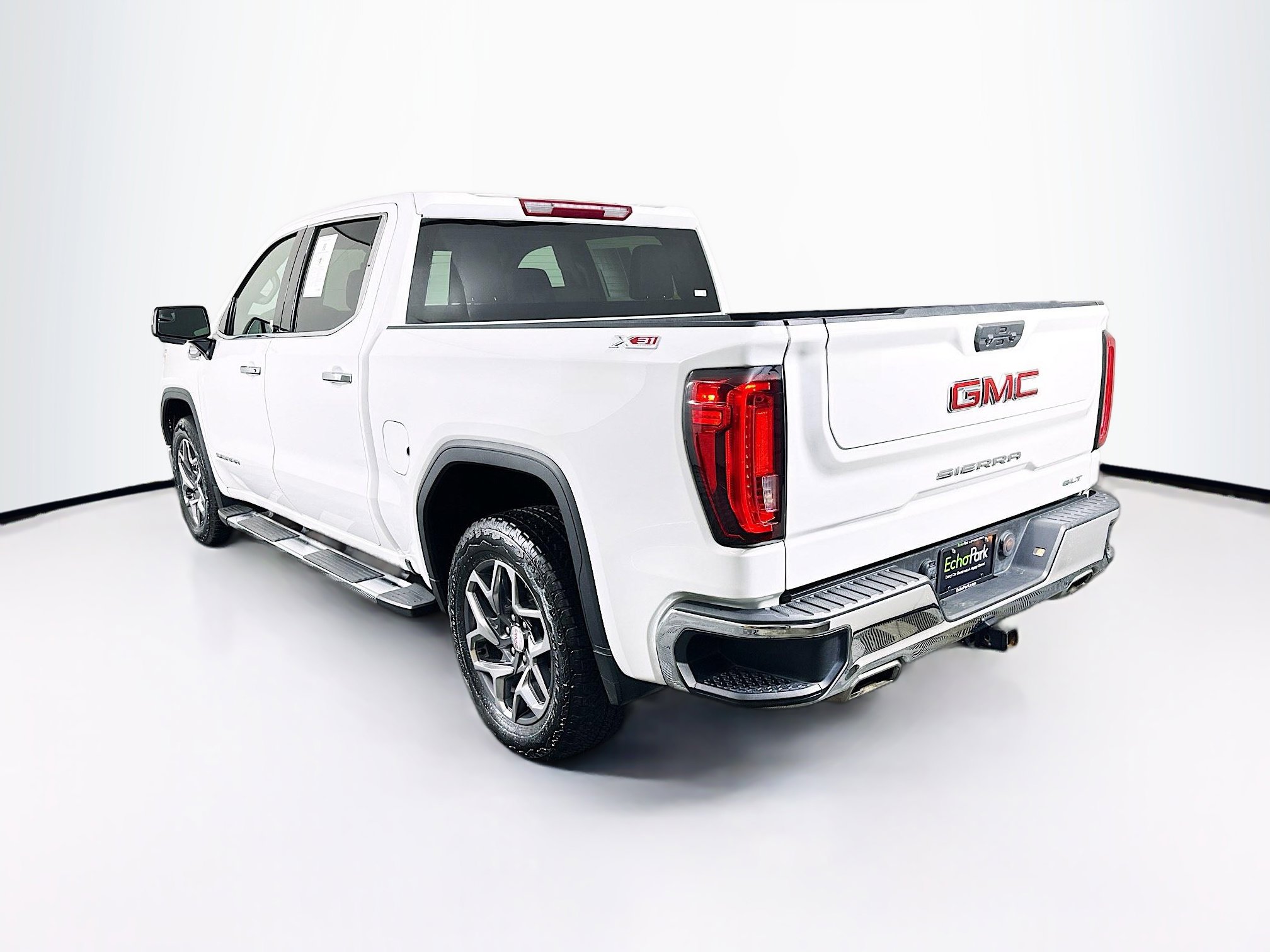 Used 2023 GMC Sierra 1500 SLT image 5