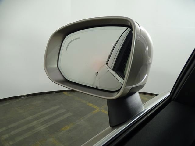 Used 2023 Volvo XC90 B6 Plus AWD/4WD image 44