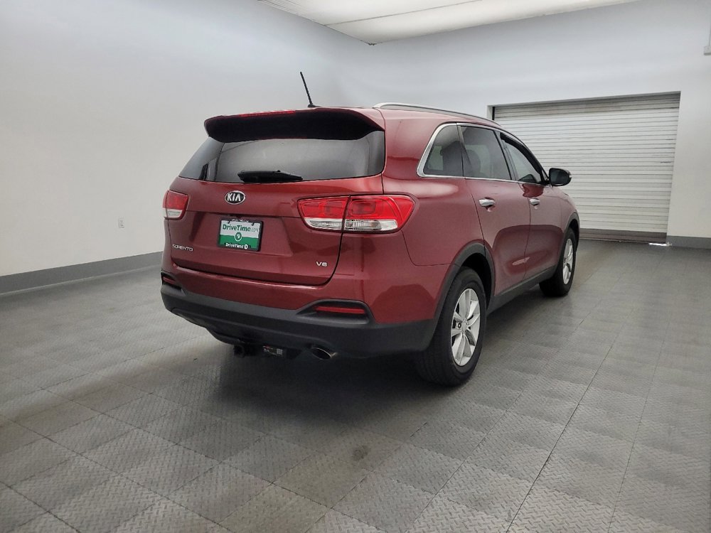 Used 2018 Kia Sorento LX FWD image 9