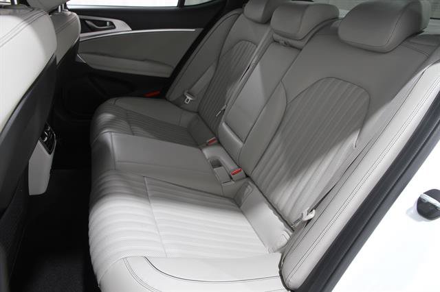Certified 2022 Genesis G70 2.0T w/ Prestige Package AWD/4WD image 18