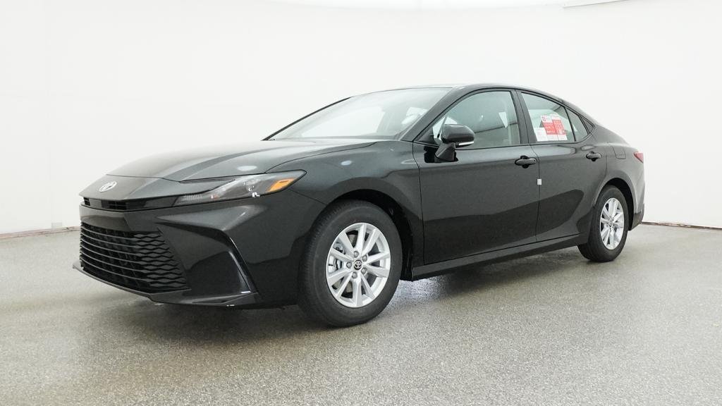 New 2026 Toyota Camry Hybrid FWD image 6