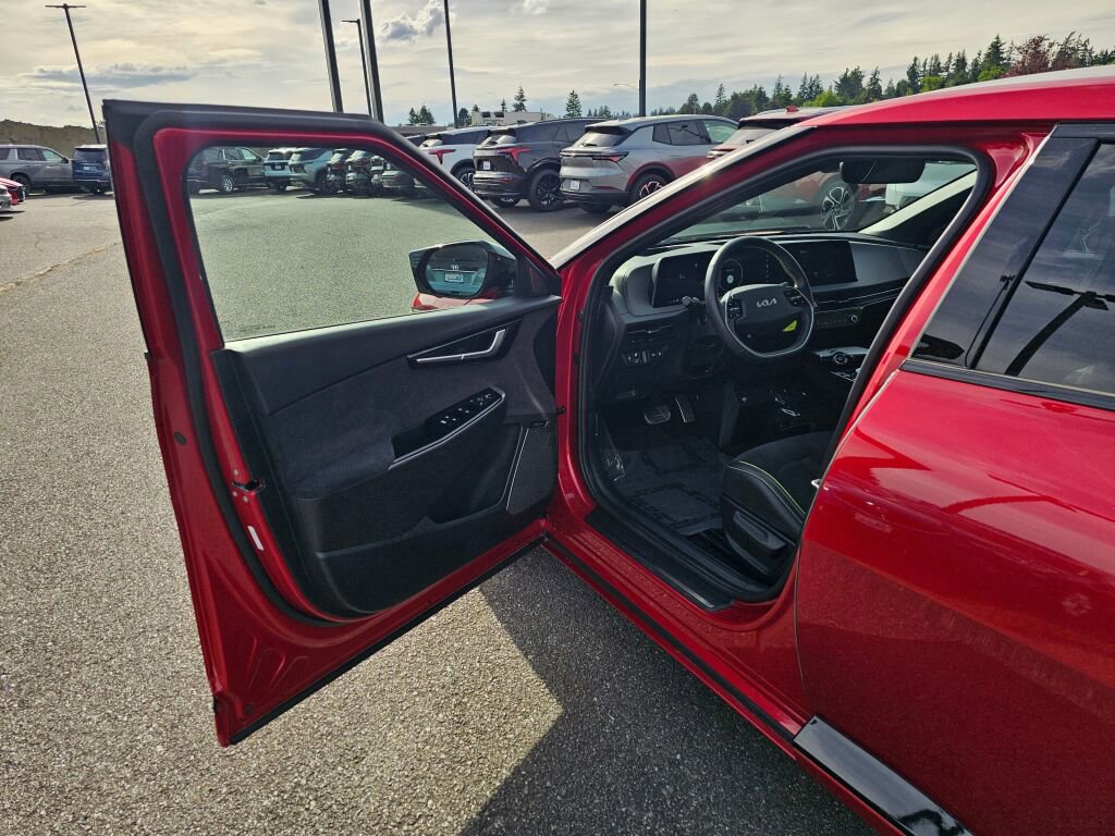 Certified 2023 Kia EV6 GT AWD/4WD image 21