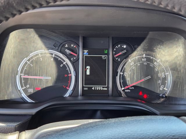 Used 2022 Toyota 4Runner TRD Off-Road Premium w/ Moonroof Package AWD/4WD image 19