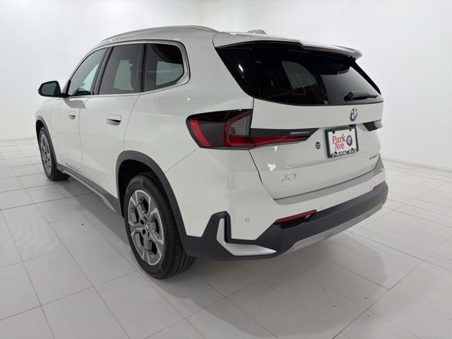 Used 2026 BMW X1 xDrive28i w/ Convenience Package AWD/4WD image 3