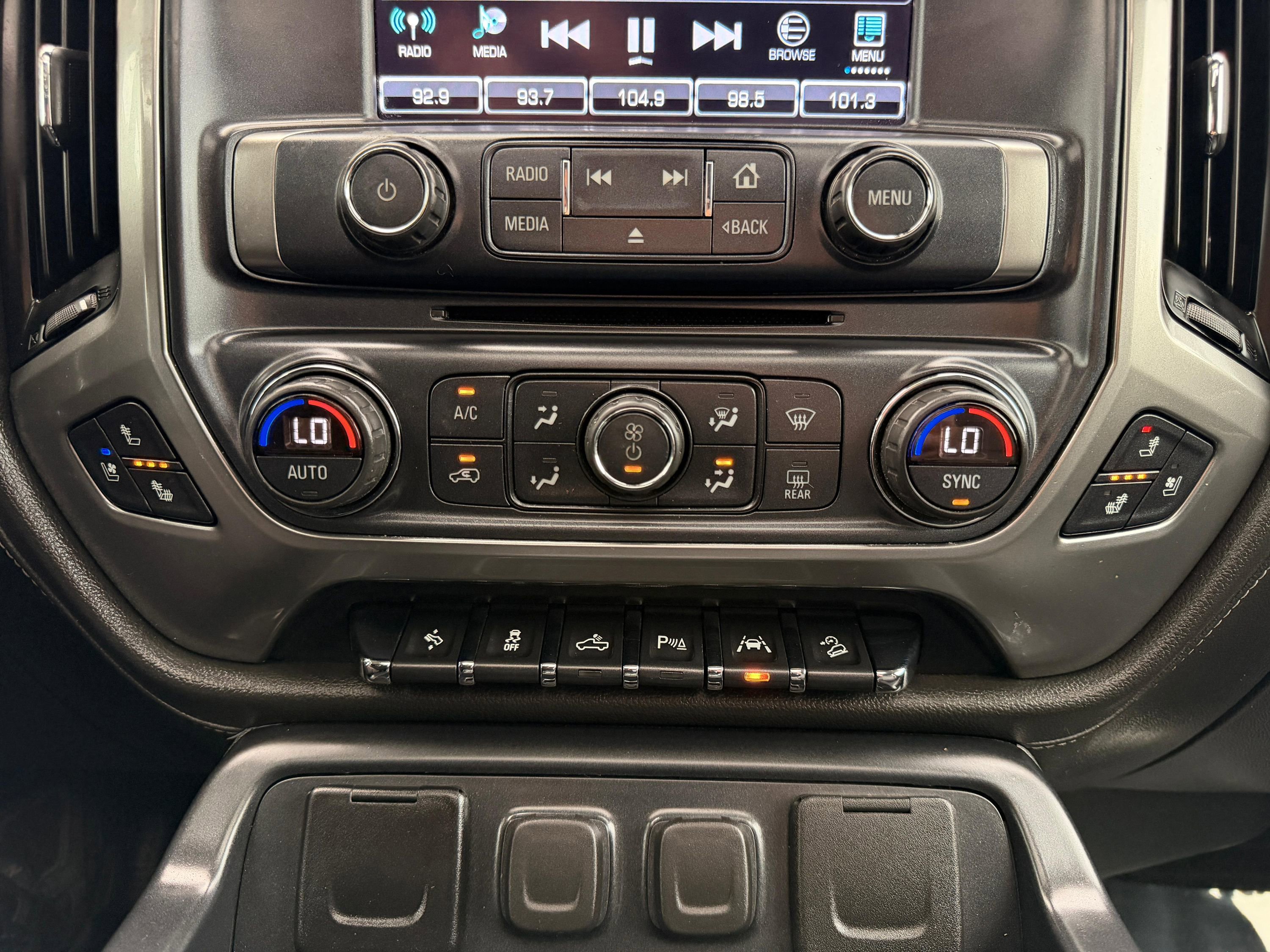 Used 2018 Chevrolet Silverado 1500 LTZ Z71 w/ Centennial Edition AWD/4WD image 39