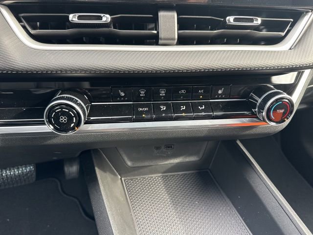 New 2026 Chevrolet Equinox LT image 25