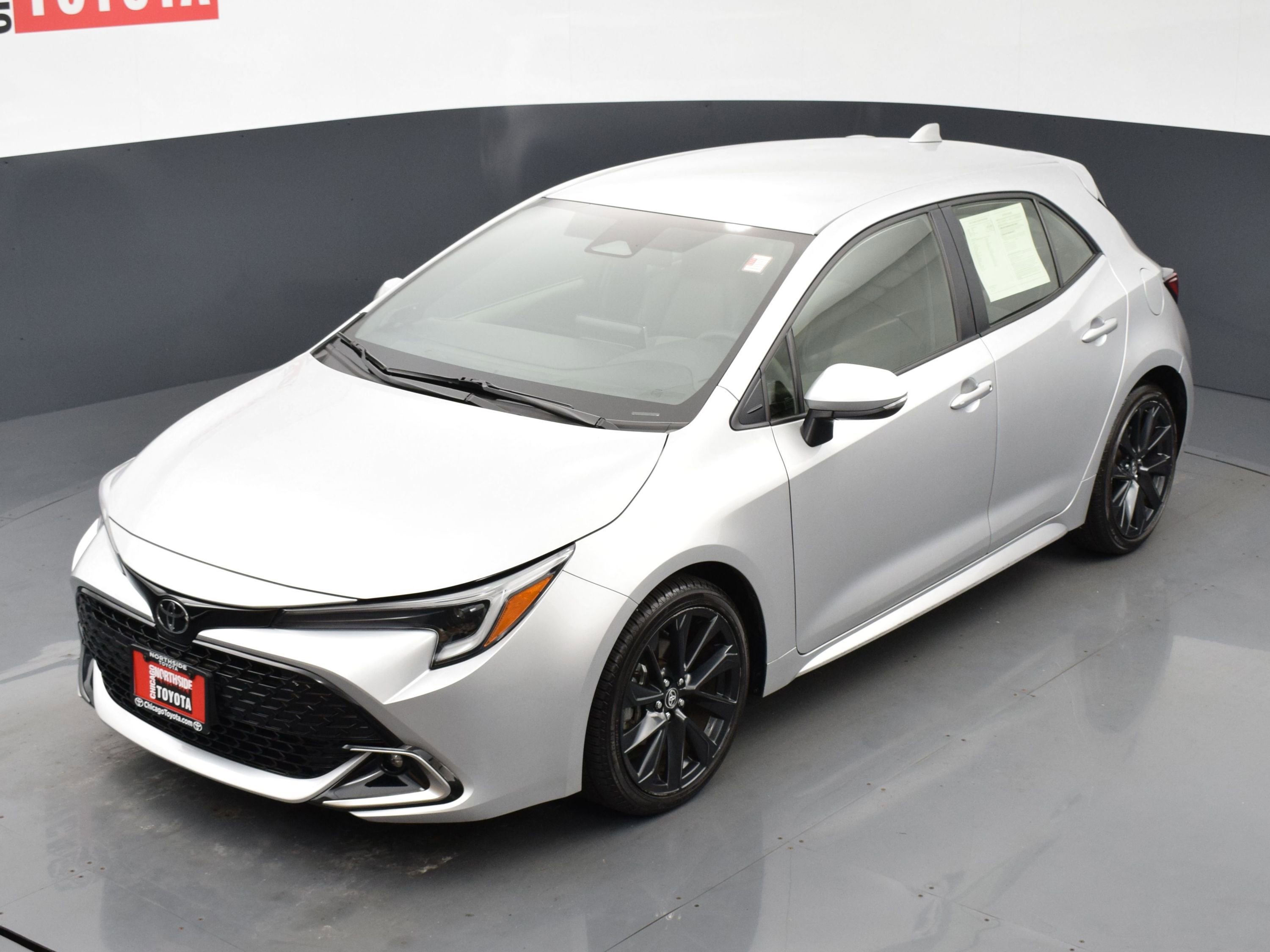 Used 2024 Toyota Corolla XSE FWD image 24