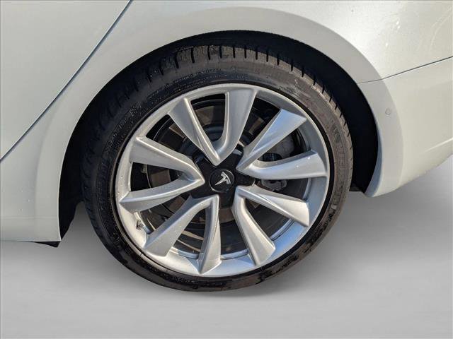 Used 2018 Tesla Model 3 Long Range image 23
