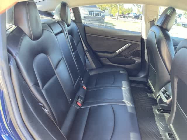 Used 2018 Tesla Model 3 Long Range RWD image 18