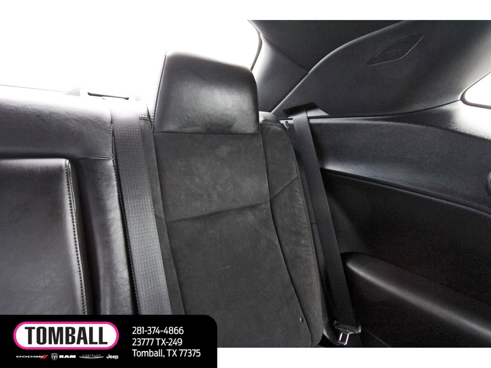 Used 2022 Dodge Challenger R/T w/ Plus Package RWD image 12
