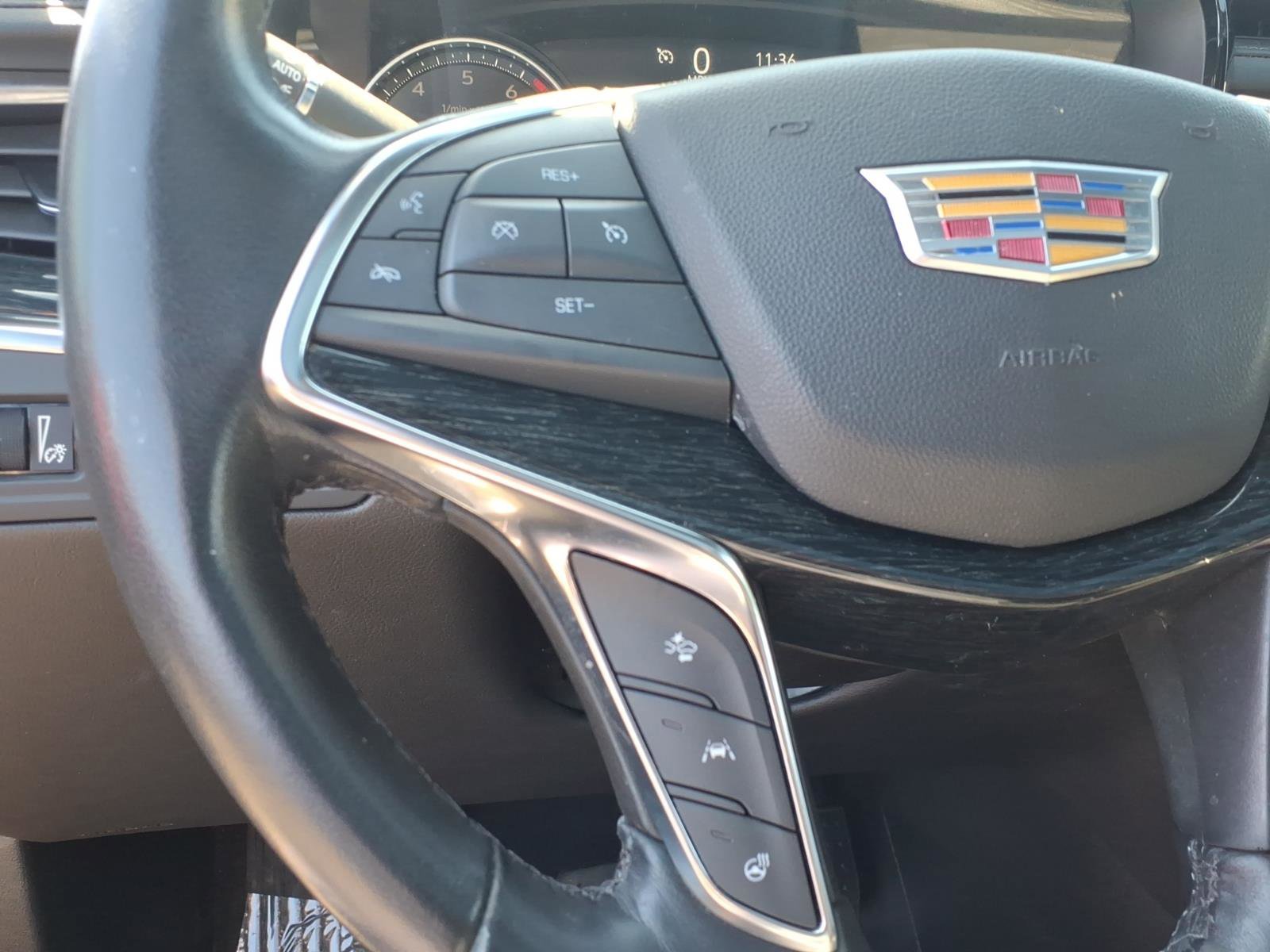 Certified 2023 Cadillac XT5 Premium Luxury AWD/4WD image 25